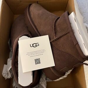 Ugg classic ultra mini boots